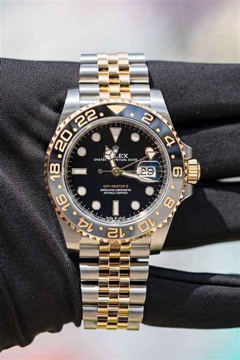 126718
